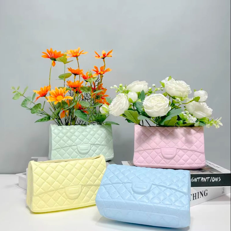 Luxury Handbag Vase Silicone M - مراجعة Potsticker Mold وسعره