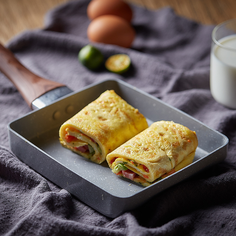 Frying Pan Tamagoyaki Omelette - مراجعة Mini Pancake Griddle وسعره