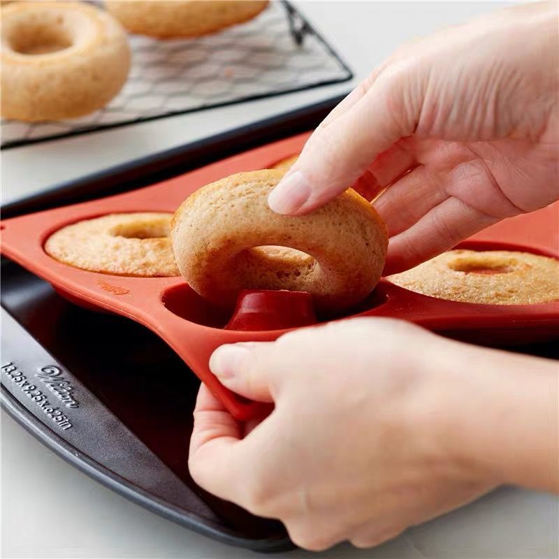 Silicone Donut Maker 3D DIY Ba - مراجعة Donut Mold Silicone وسعره