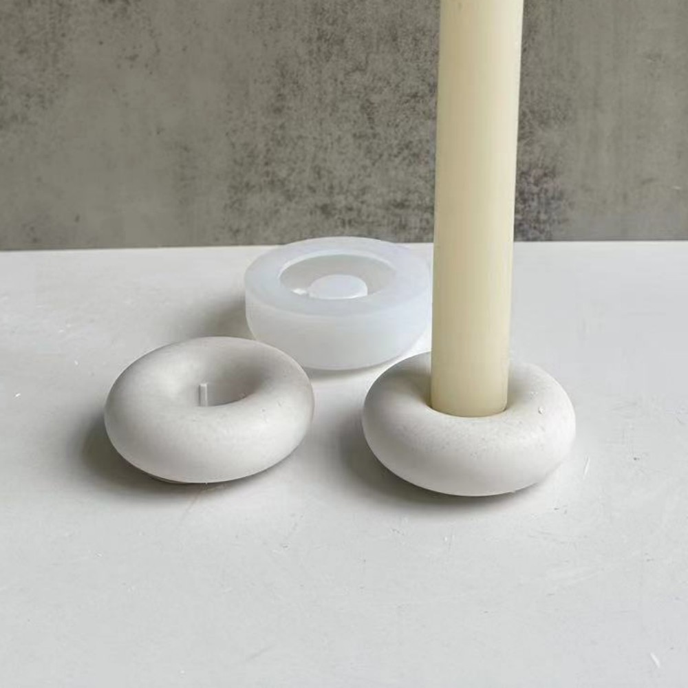 Circular Donut Candle Holder S - مراجعة Donut Mold Silicone وسعره
