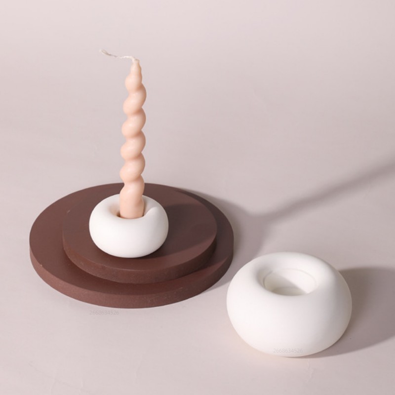 Circular Donut Candle Holder S - مراجعة Donut Mold Silicone وسعره